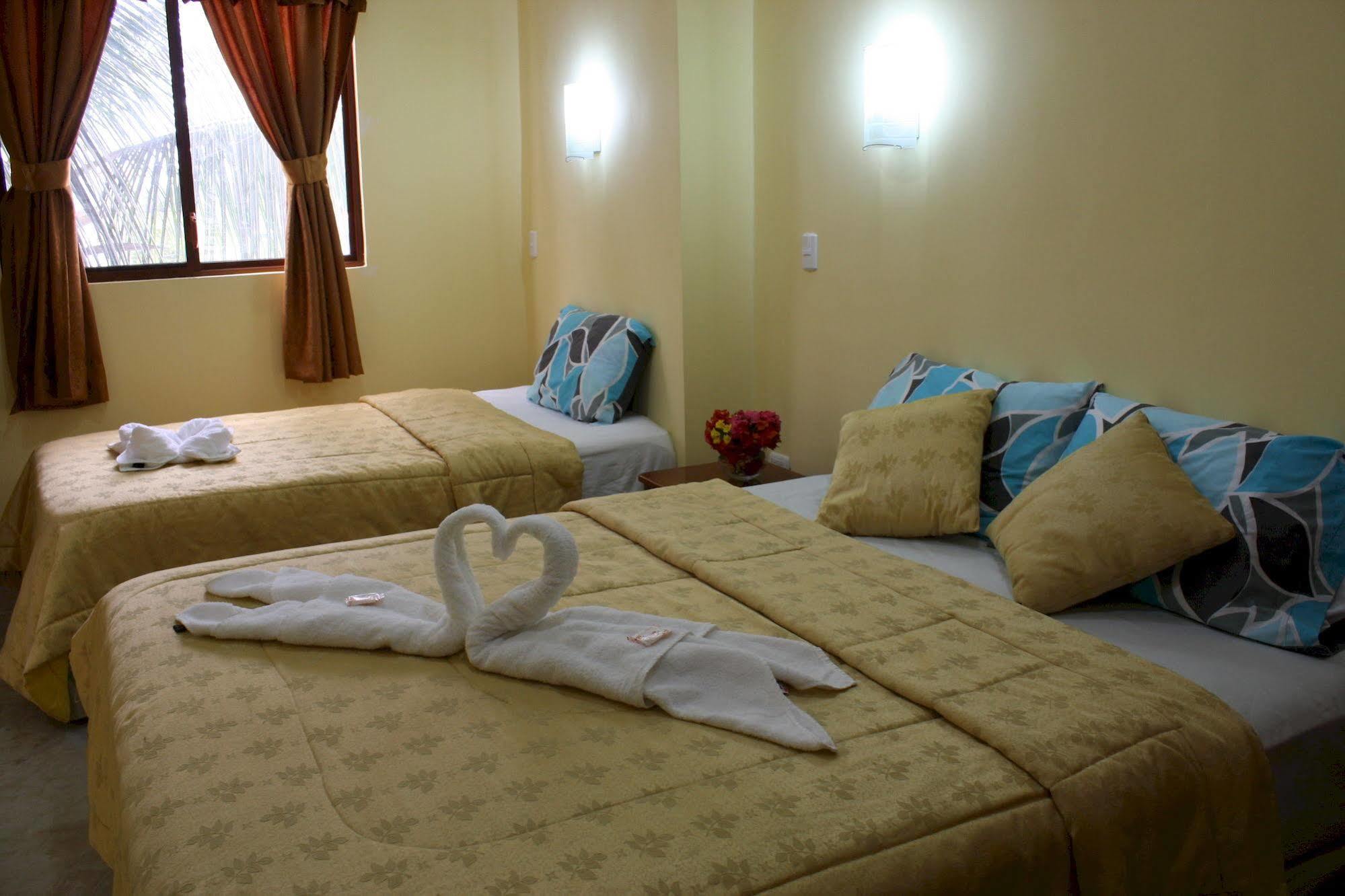 Hostal Espana Puerto Ayora  Εξωτερικό φωτογραφία