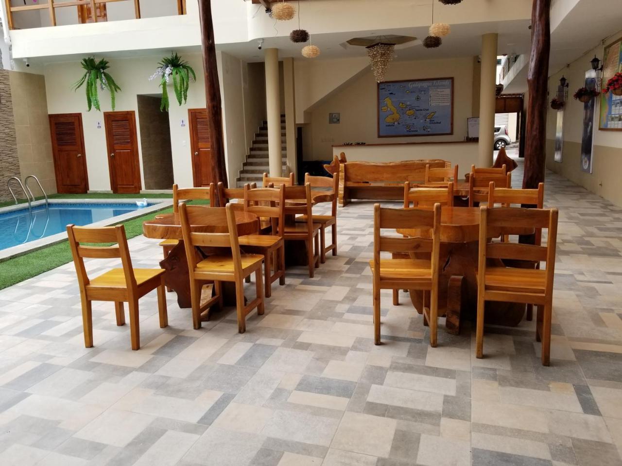 Hostal Espana Ξενοδοχείο Puerto Ayora  Εξωτερικό φωτογραφία