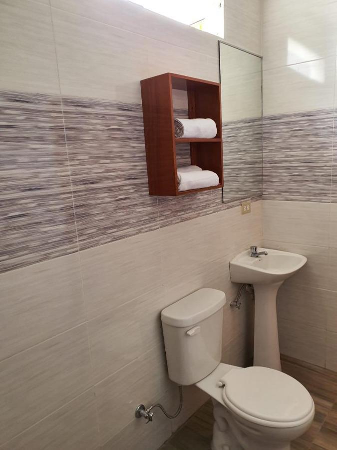 Hostal Espana Puerto Ayora  Εξωτερικό φωτογραφία